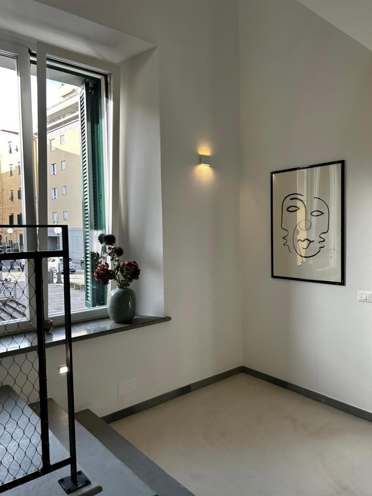 Waterfront Balcony I Grani 2 Resort Style Suite ليفورنو المظهر الخارجي الصورة