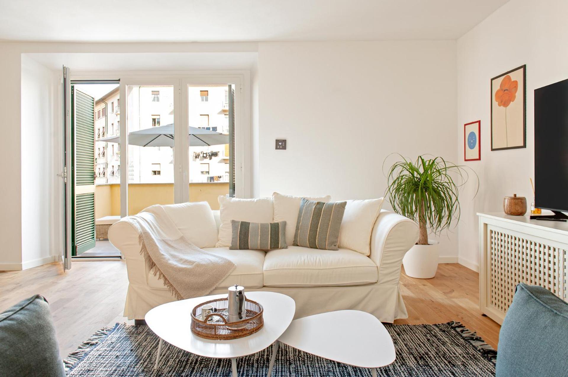 Waterfront Balcony I Grani 2 Resort Style Suite ليفورنو المظهر الخارجي الصورة